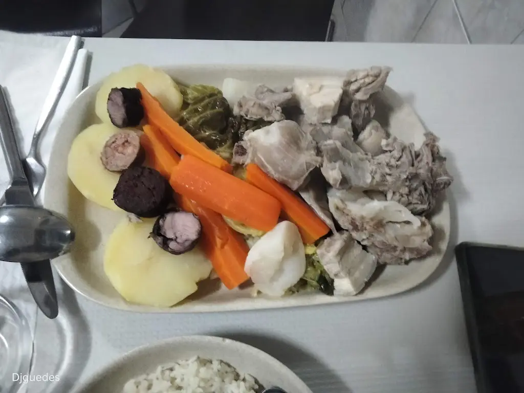 Daniel “DJGUEDES” Guedes_Canto Direto_Pampilhosa do Botão_recensione