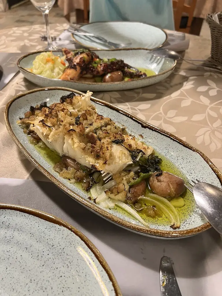 Elija Saule_Moagem - Restaurante_Santo Tirso_review