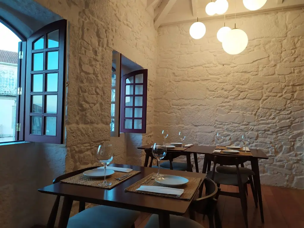 UNAMI - COCKTAIL BAR & RESTAURANT_Santo Tirso_slider_image_1