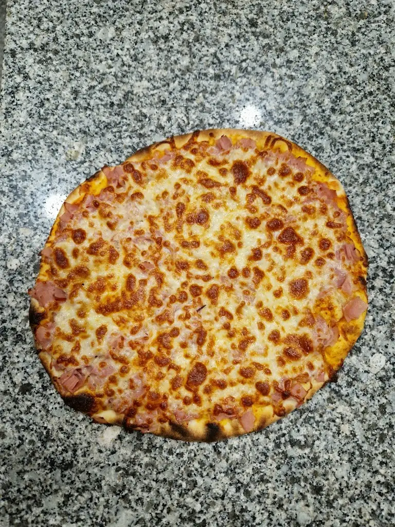 Pizzaria Da Cruz_Vila Meã_slider_image_3