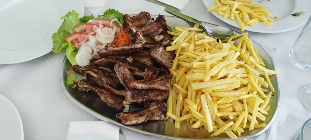 Menu_Restaurante Villa Meyana_Vila Meã_image_8