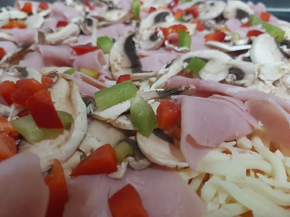 Pizzaria Moderna_Vila Meã_slider_image_3