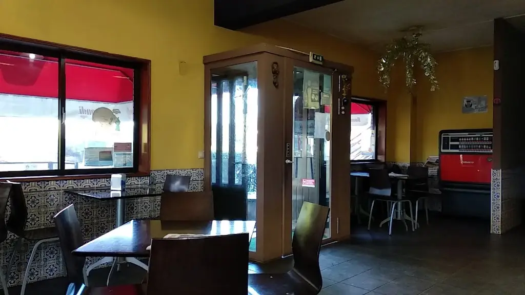 Espaço 7 ristorante a Vila Meã