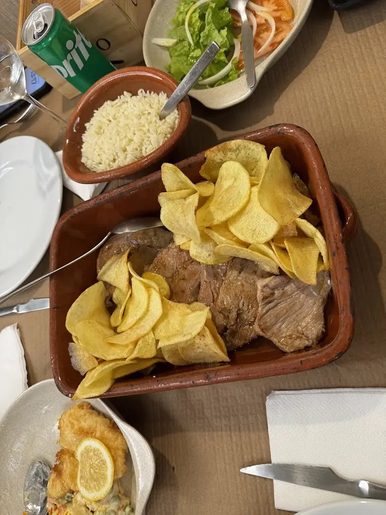 Restaurante Ciprianu's_Vilar de Andorinho_slider_image_3