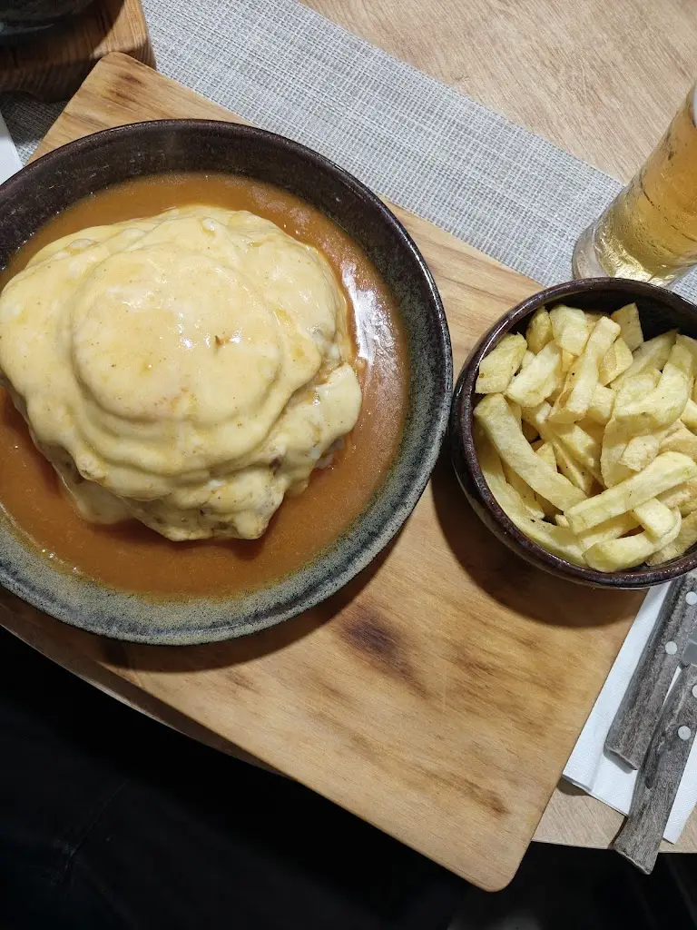 Sérgio De Sousa_Ponto F_Vilar de Andorinho_review