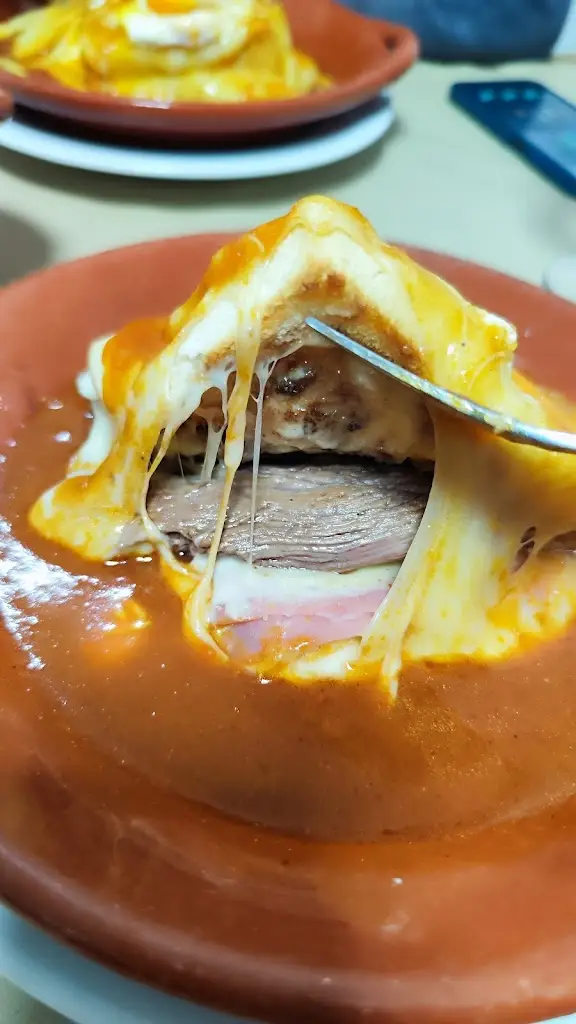 Menu_Restaurante Monte da Virgem_Vilar de Andorinho_immagine_6