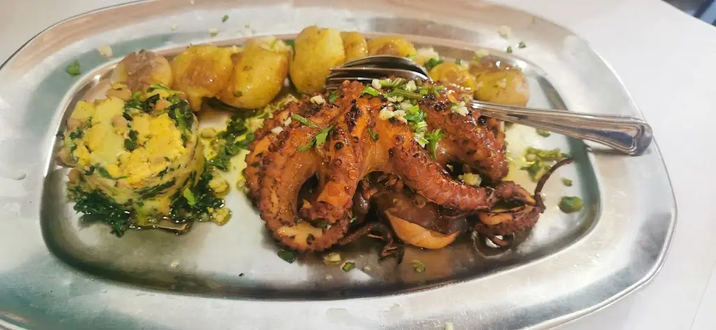 Jurie Pohl_O Forno_Almeirim_recensione