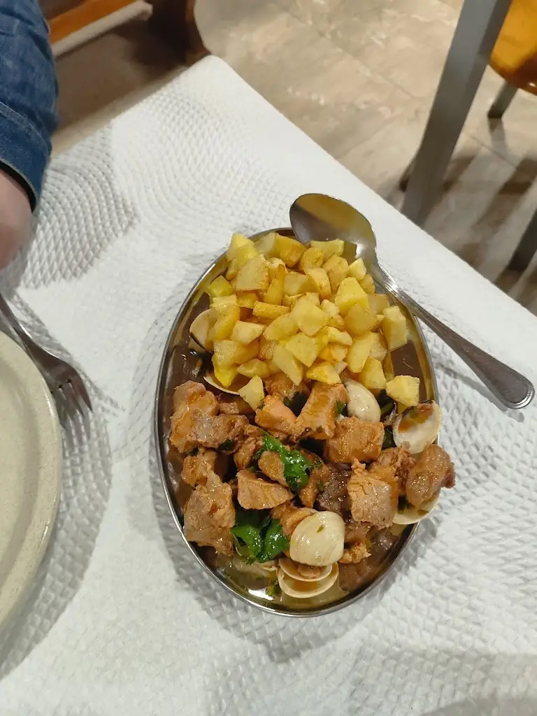 Menu_Restaurante A Tasquinha do Filipe_Alcanede_immagine_8