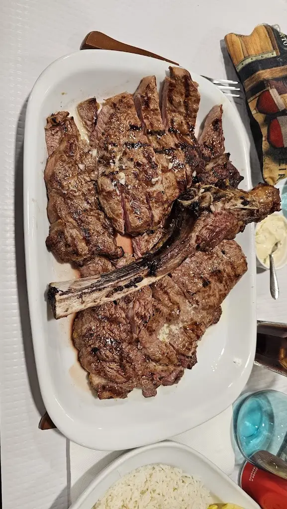 Tobias Liauw_Brasa das Gravatas_Bemfica_recensione