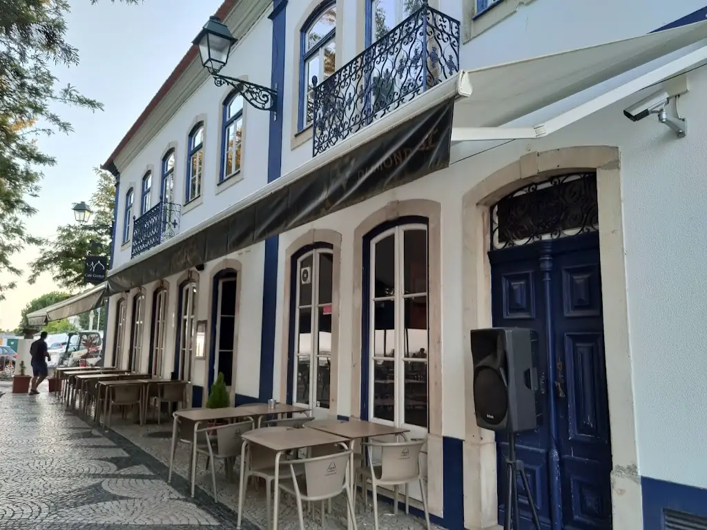 Germán R.Valtuille (Valtu.21)_JV - Café Central_Azinhaga_reseña