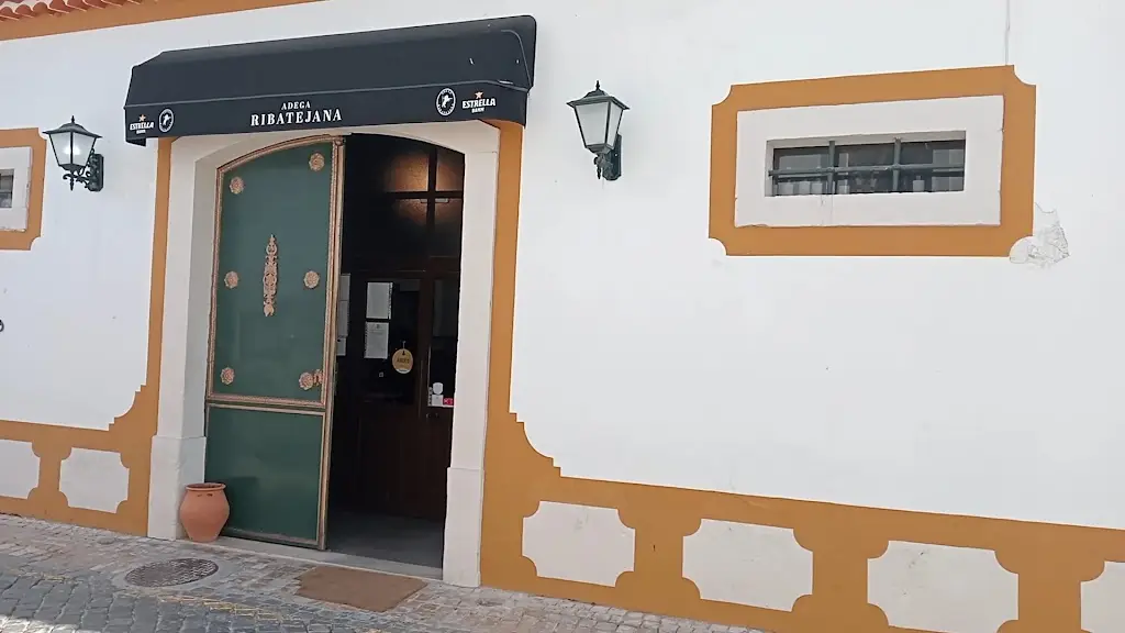 Adega Ribatejana_Azinhaga_slider_image_2