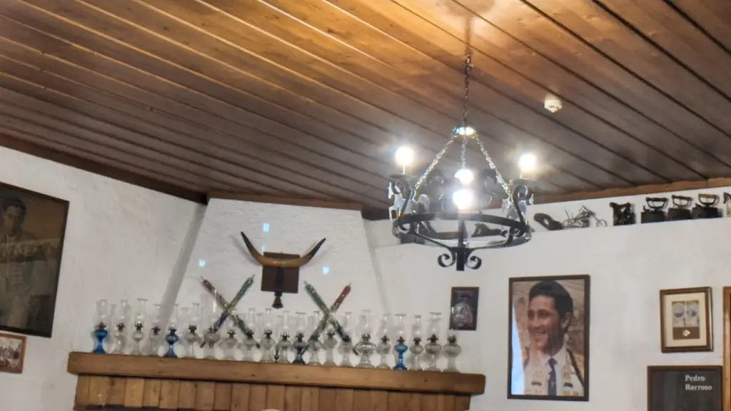 Sónia Martins_Typical Winery Ass of the Mule_Azinhaga_reseña