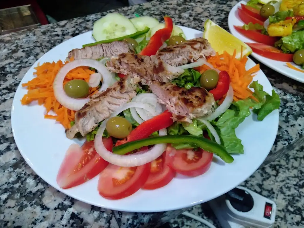 Restaurante Requinte do Rochão_Calheta de São Jorge_slider_image_2