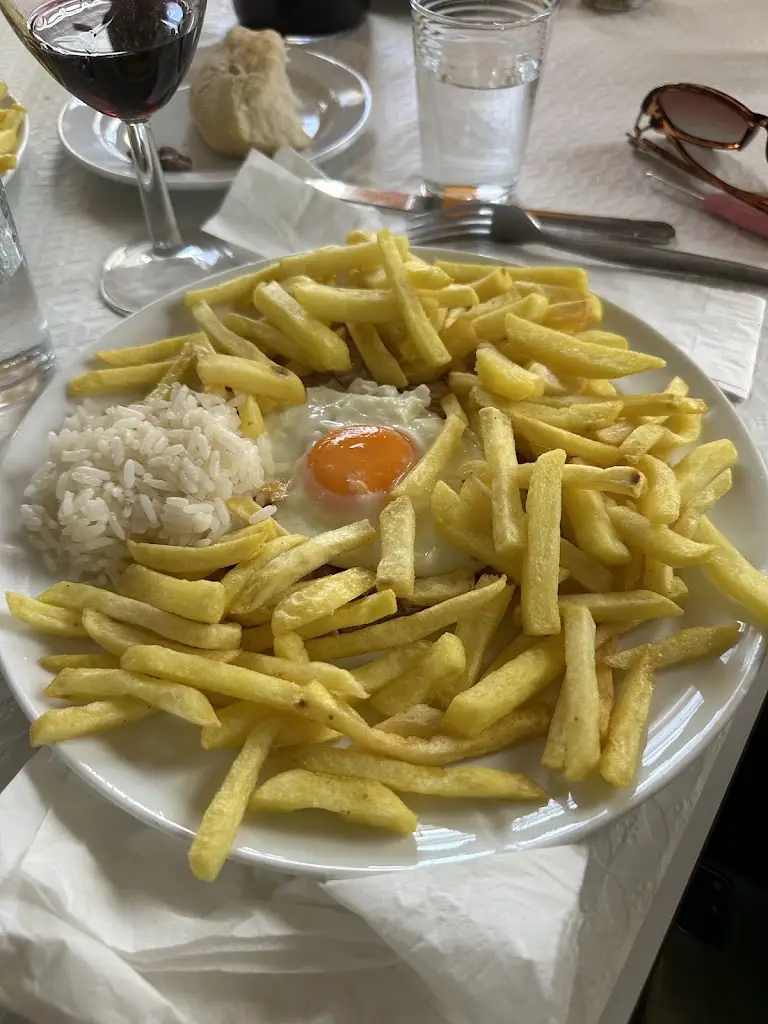 LadyRenée_A Tasquinha do Gavetas_Abrantes_recensione