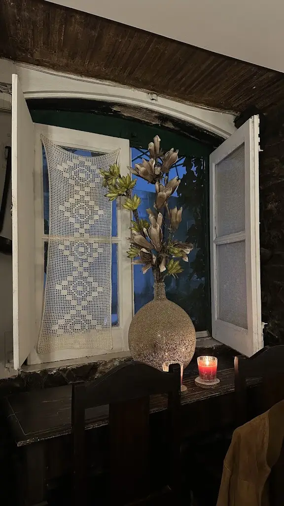 Natalia Cantemir_Santa Isabel_Abrantes_recensione