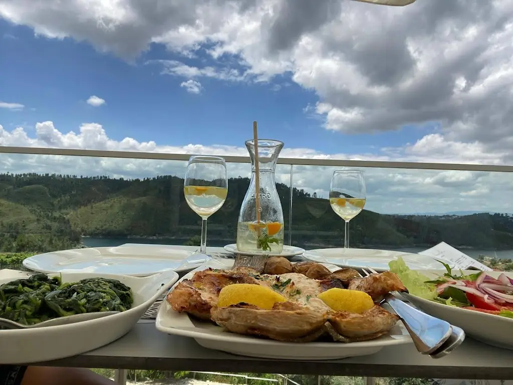 Bairro ao Rio_Abrantes_slider_image_3