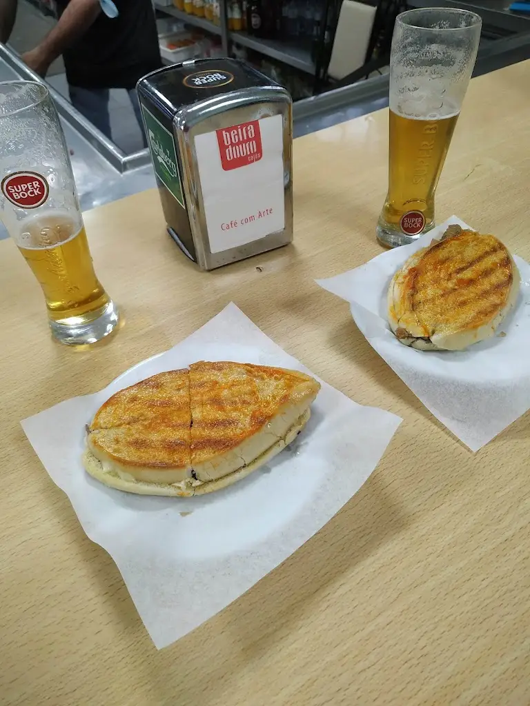 Menu_Café Belinha, Manuel Antonio Oliveira_Paços de Brandão_immagine_1