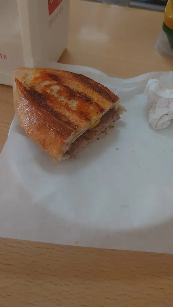 Menu_Café Belinha, Manuel Antonio Oliveira_Paços de Brandão_immagine_4