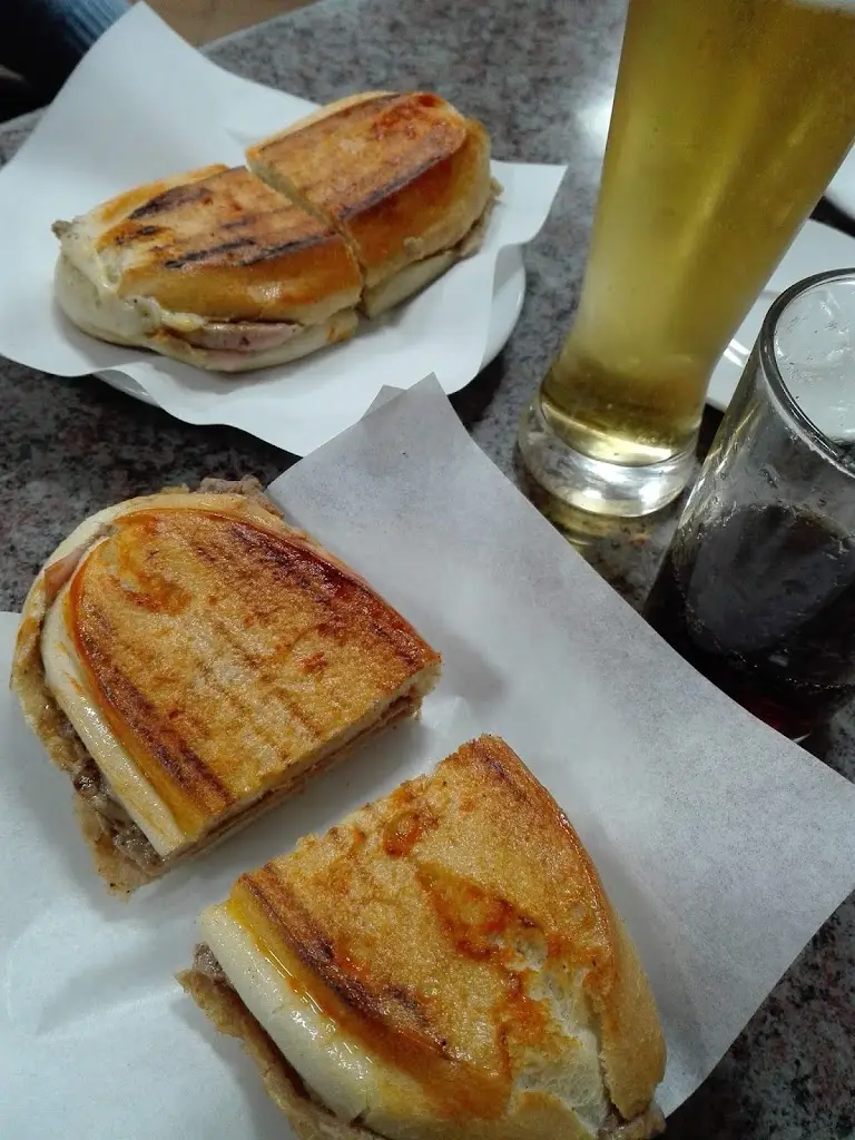 Menu_Café Belinha, Manuel Antonio Oliveira_Paços de Brandão_immagine_6