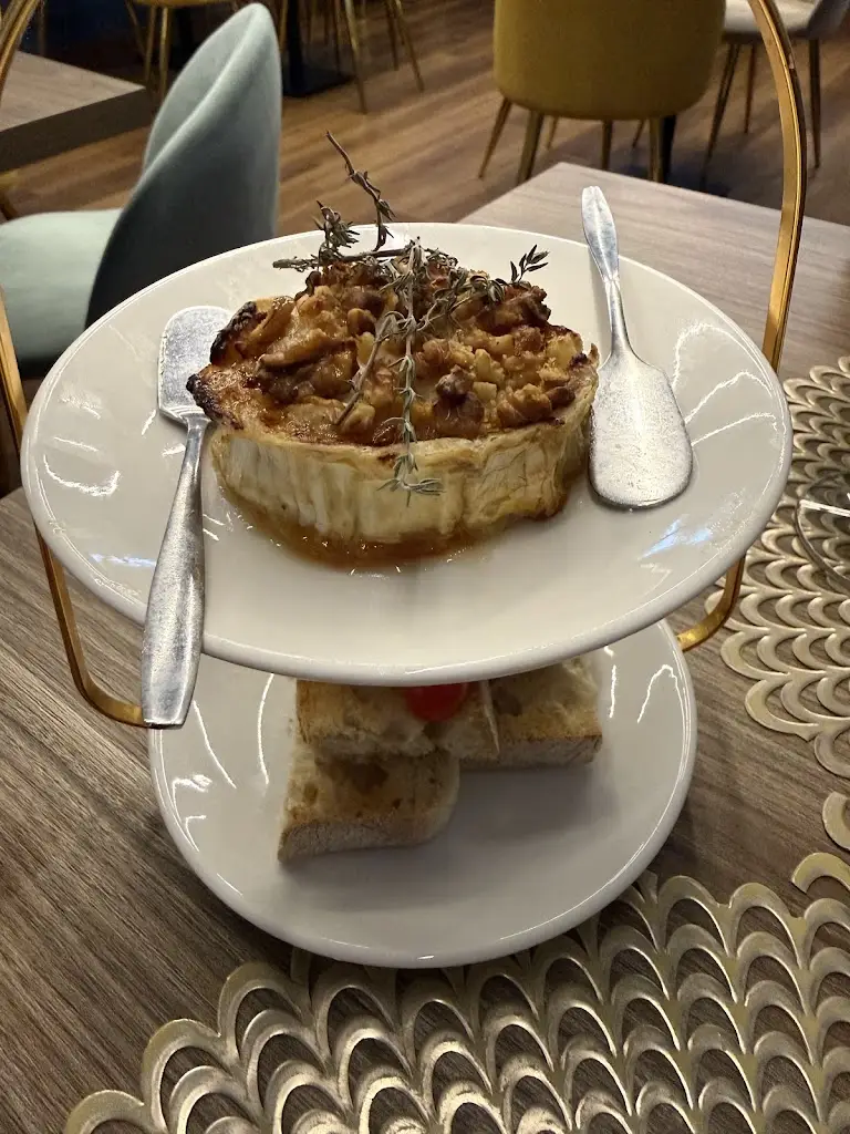 Lá Vai Alho Restaurante_Alferrarede_slider_image_3