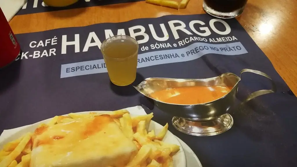 Martha Milch_Café Hamburgo_Vilar do Paraíso_recensione