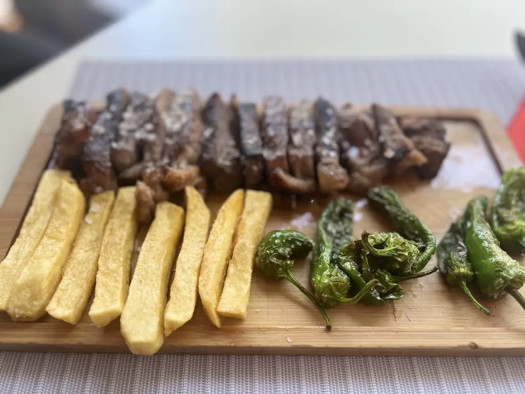 Restaurante Café York_Vilar do Paraíso_slider_image_3