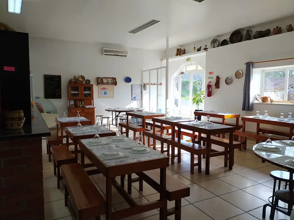 Restaurante Simões ristorante a Minde