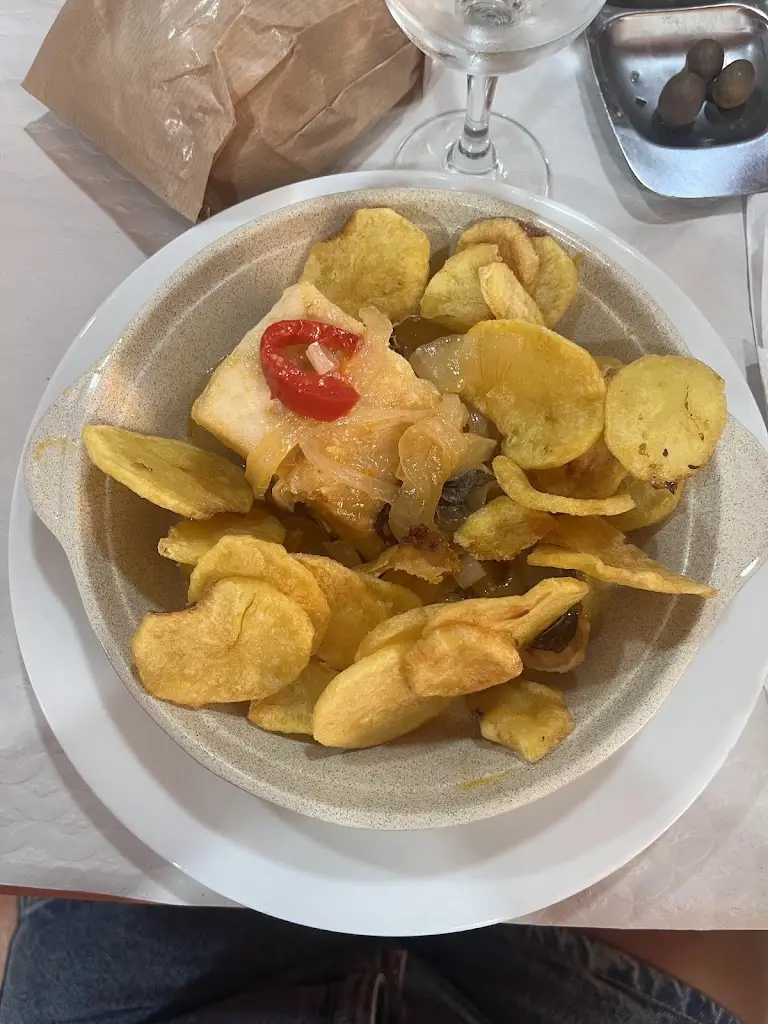 Jade Simoes bento_O Castiço_Paialvo_reseña