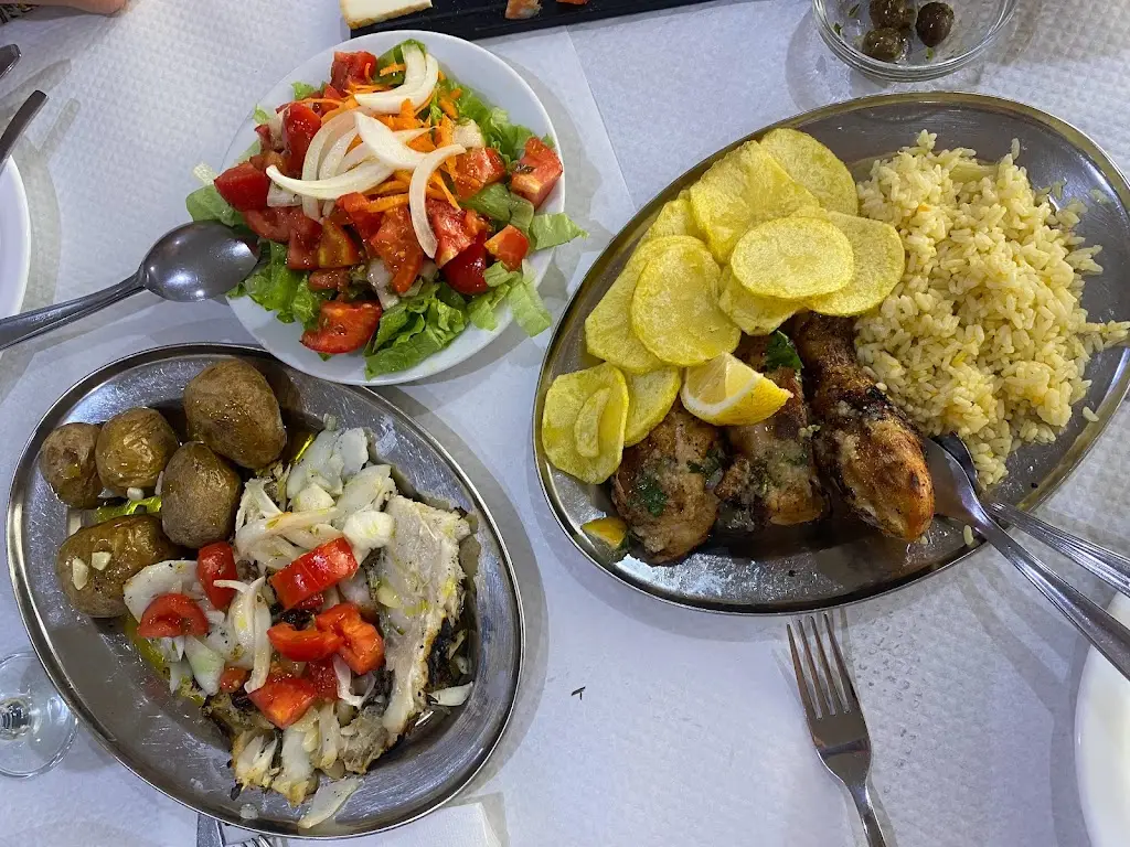 Restaurante O Retornado_Entroncamento_slider_image_1