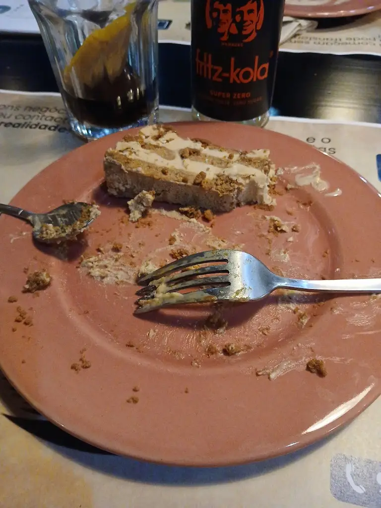 Maria Fernandes_A Tascaria_Entroncamento_reseña