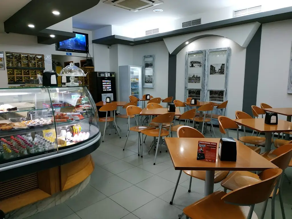 Cafetaria Pau de Canela ristorante a Alpiarça