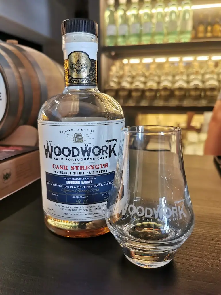 Menu_Moonshine Bar by Moonshine Limited_Alpiarça_immagine_8