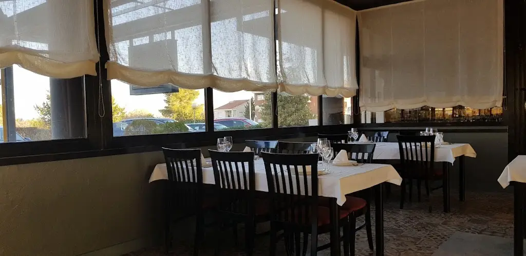 Plaza Restaurante ristorante a Ourém