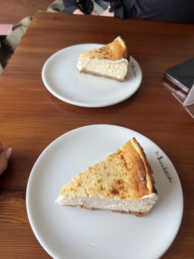 Áli R2V_Hamburgueria do mercado_Ourém_recensione