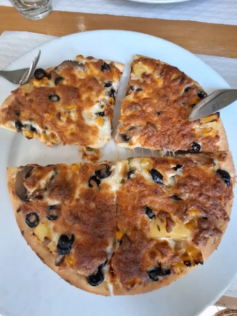 Harri Fletcher_Rocha.Kome_Pontével_recensione