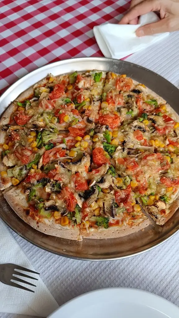 Judith Cabaça_Pizzeria Toscana_Marinhais_recensione