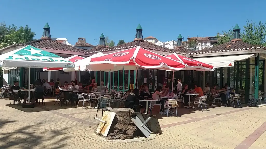 Pézinhos no Rio ristorante a Praia do Ribatejo