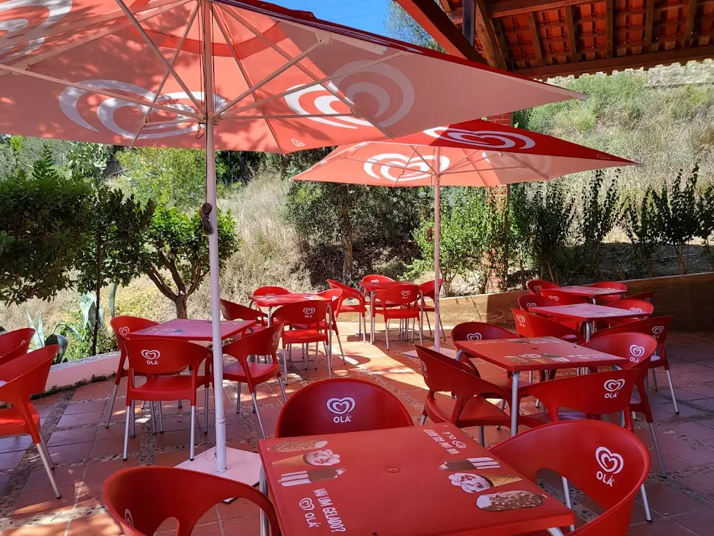 Bar do Castelo restaurante en Praia do Ribatejo