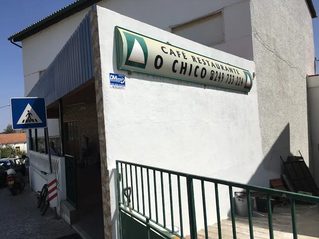 O Chico restaurante en Praia do Ribatejo