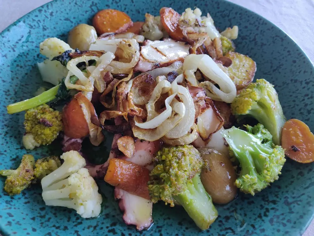 Tsipi Vertman_Adega Tipica O Cruzeiro_Monsanto_review