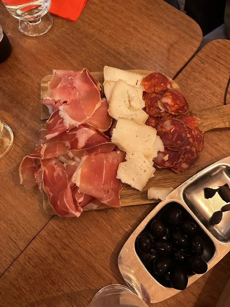 Taylor Volpe_Casa da Gruta Food&Wine_Monsanto_review