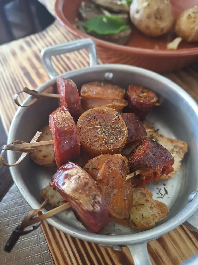 Menu_Old School Restaurante & Bistrô_Monsanto_imagen_9