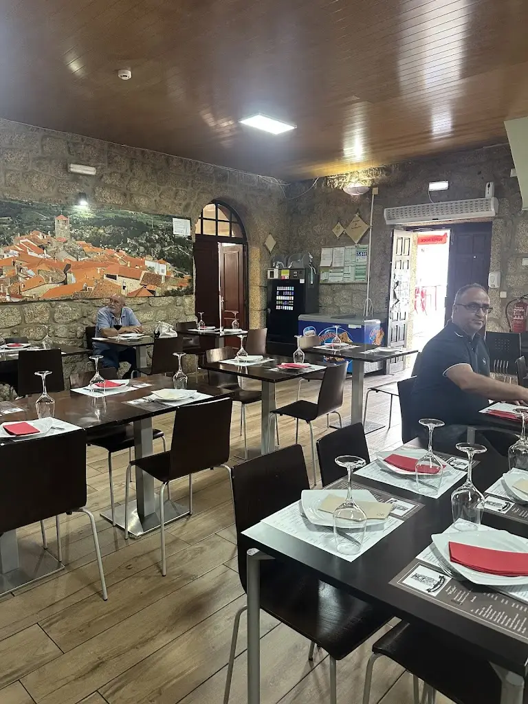 O Carlos_Monsanto_slider_image_3