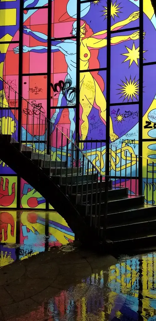 Brian Keller_Panorâmico de Monsanto_Monsanto_reseña