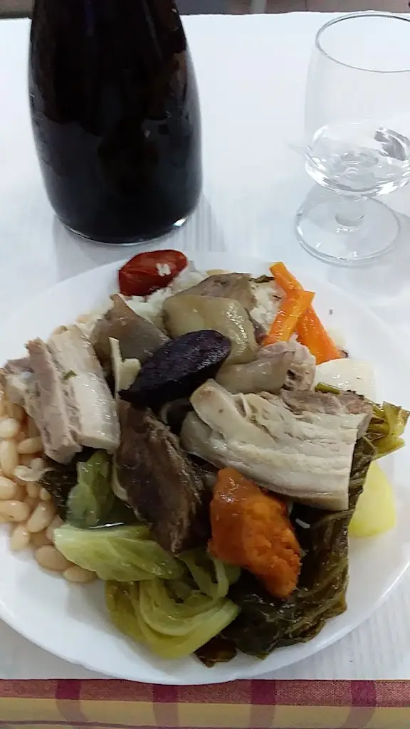 Menu_Grupo Desportivo e Recreativo dos Funcionários da Cadeia do Monsanto_Monsanto_image_4