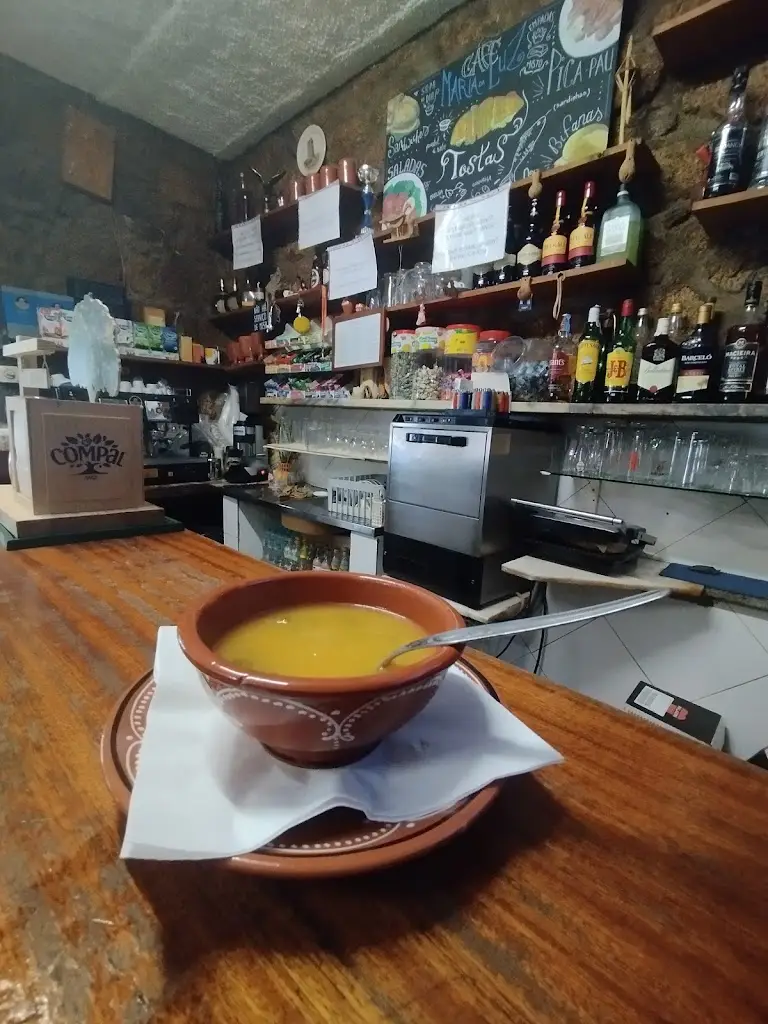 Maria da Luz Peixoto_Monsanto_slider_image_2