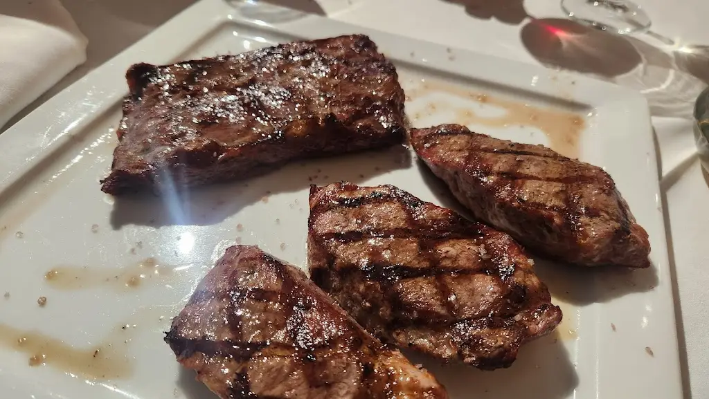 John Eason_A Toscana_Ferreira do Zêzere_recensione