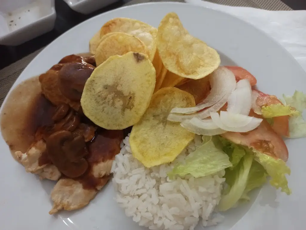 Marina Batista_Amaro comer_Ferreira do Zêzere_review