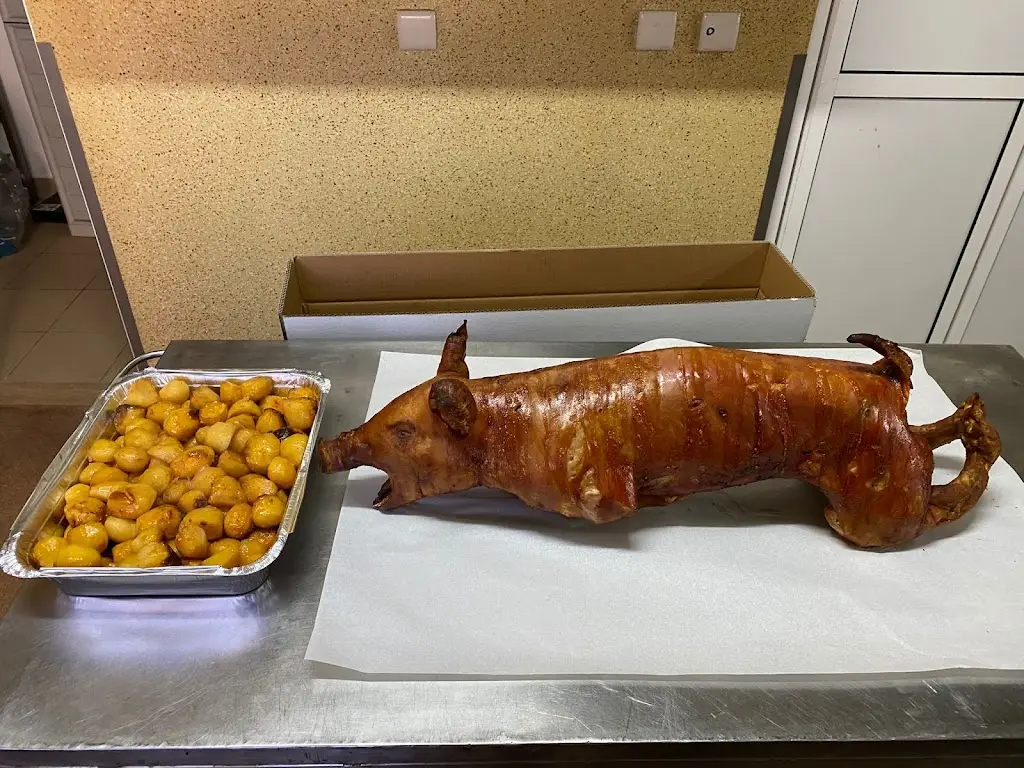 Zé dos Leitões - Vale Sacho - Order beforehand ristorante a Ferreira do Zêzere