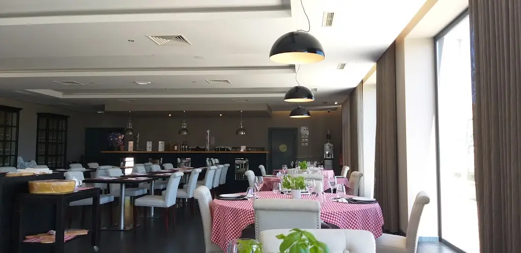 Yummy Ferreira do Zêzere ristorante a Ferreira do Zêzere